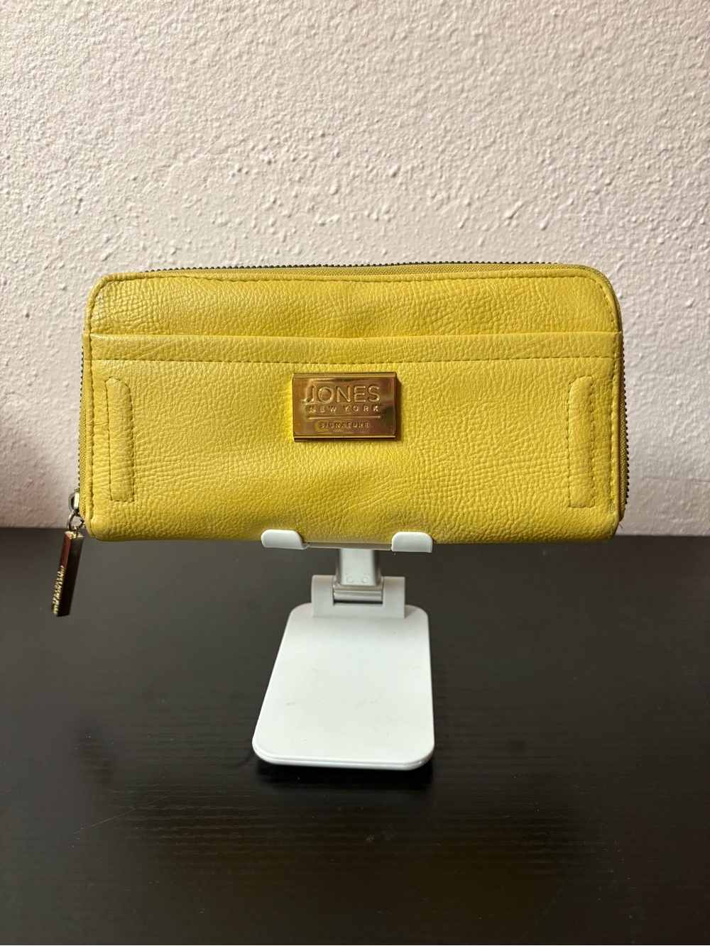 Jones New York Signature Yellow Zip Around Wallet Card Organizer